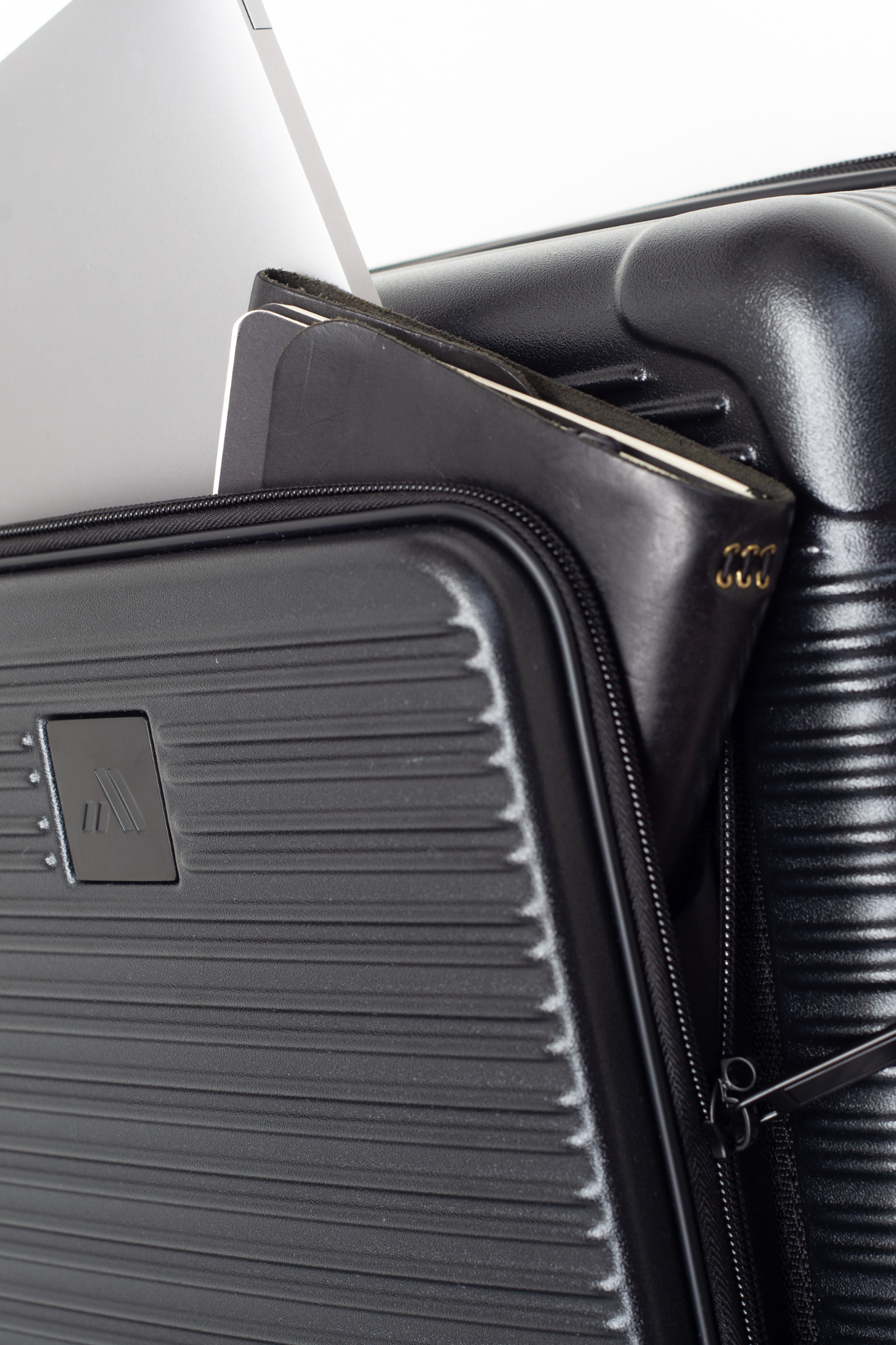 The Core Series &quot;Front Pocket&quot; Black