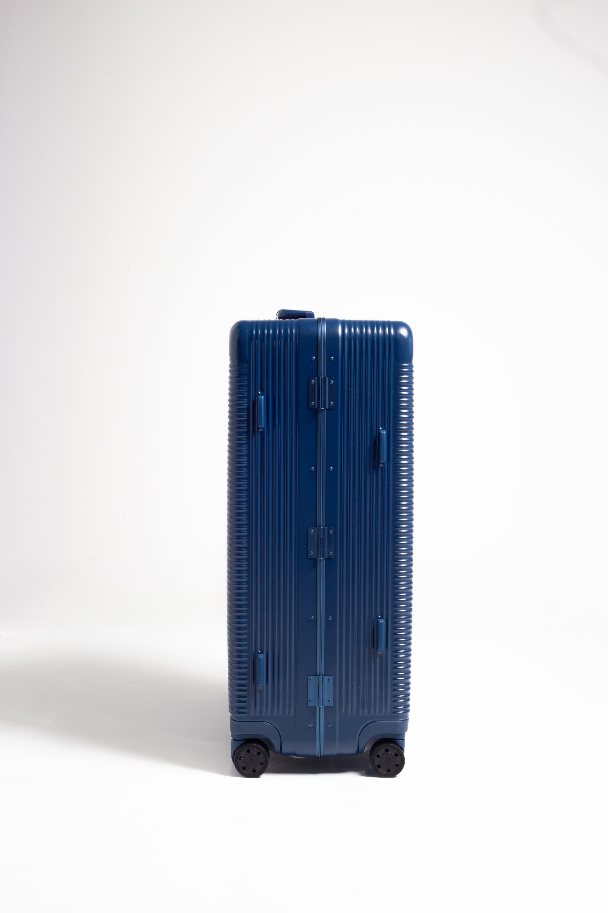 The Signature Series L &quot;Advanced&quot; Navy